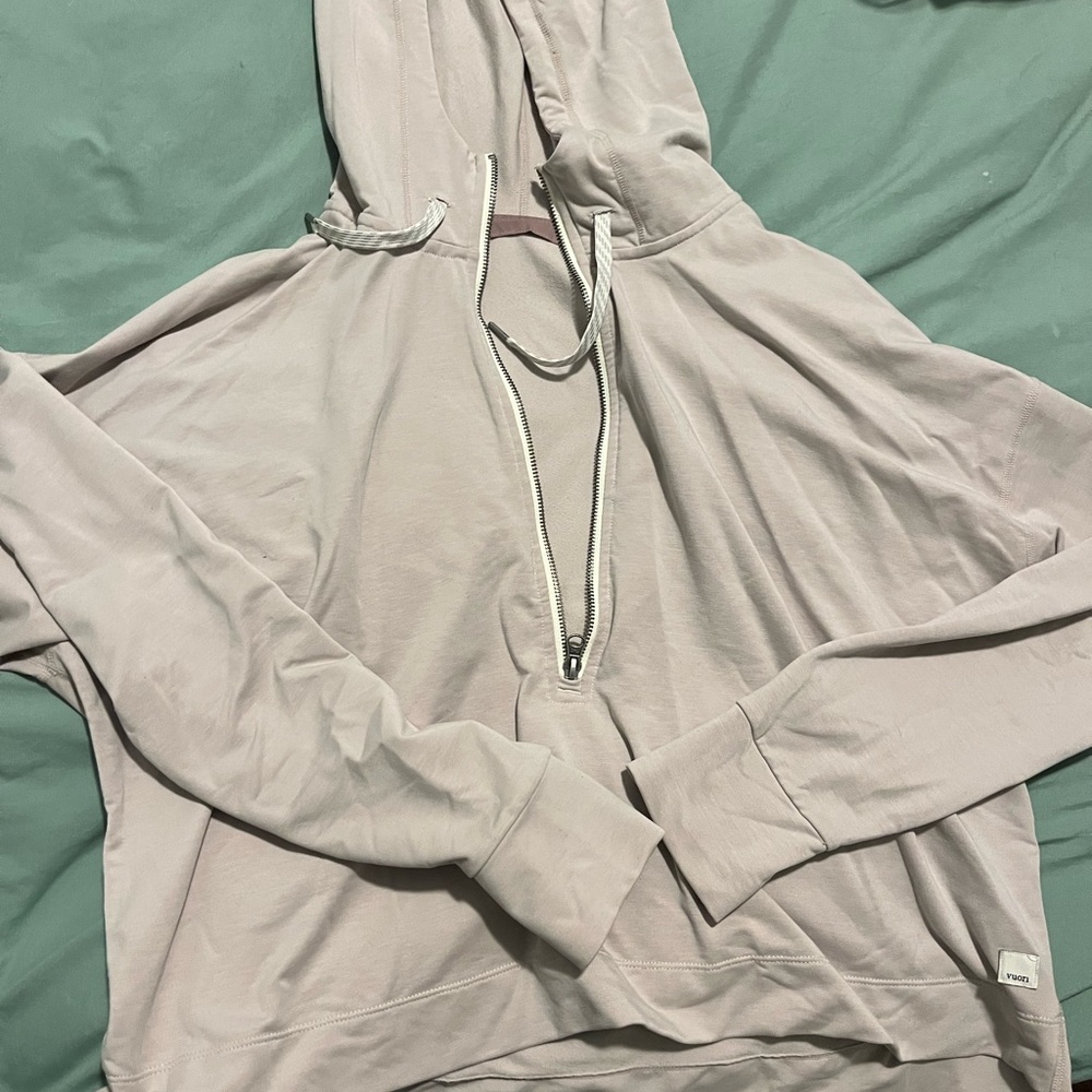 Vuori hooded crop jacket